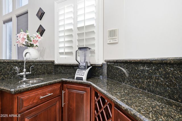 330 N CLOVERFIELD Circle, Litchfield Park, AZ 85340