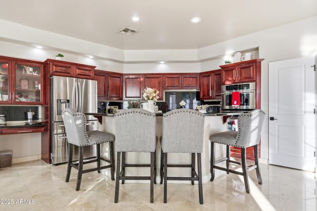 330 N CLOVERFIELD Circle, Litchfield Park, AZ 85340