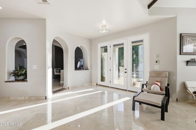 330 N CLOVERFIELD Circle, Litchfield Park, AZ 85340