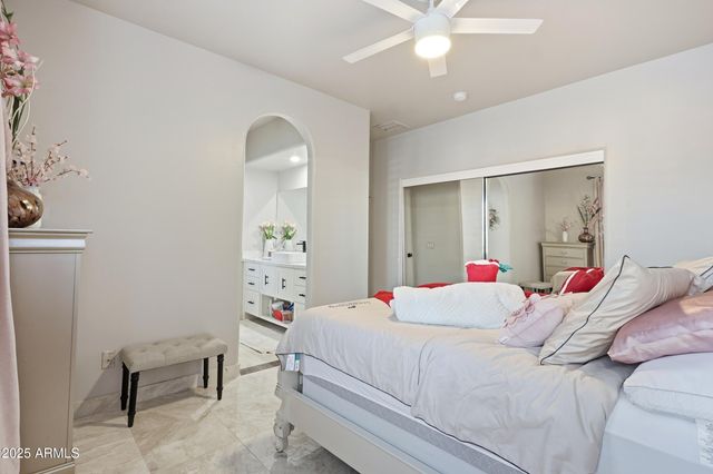 330 N CLOVERFIELD Circle, Litchfield Park, AZ 85340