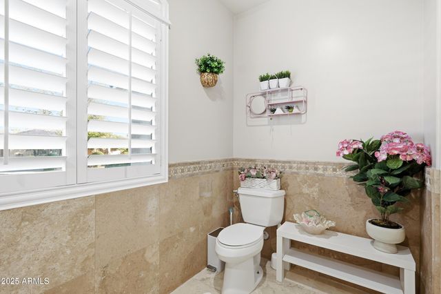 330 N CLOVERFIELD Circle, Litchfield Park, AZ 85340