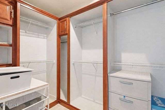 330 N CLOVERFIELD Circle, Litchfield Park, AZ 85340