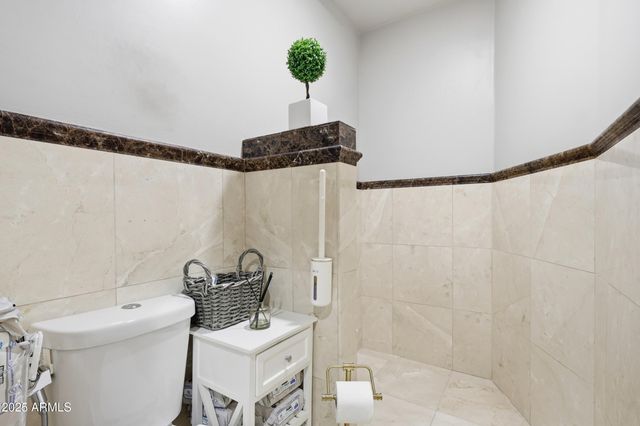 330 N CLOVERFIELD Circle, Litchfield Park, AZ 85340