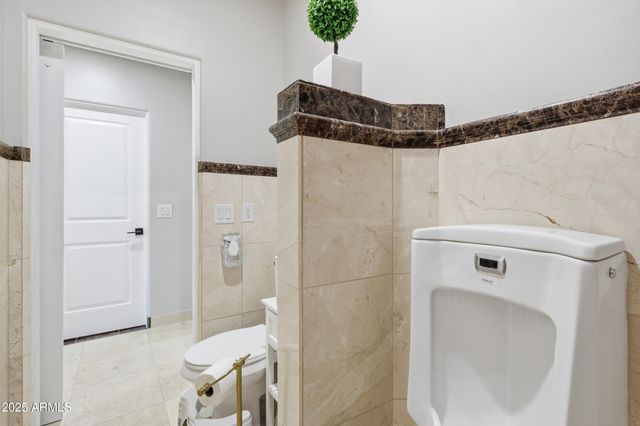 330 N CLOVERFIELD Circle, Litchfield Park, AZ 85340