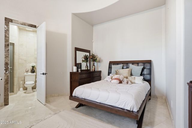 330 N CLOVERFIELD Circle, Litchfield Park, AZ 85340