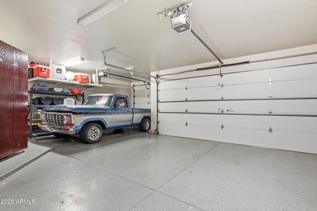 330 N CLOVERFIELD Circle, Litchfield Park, AZ 85340