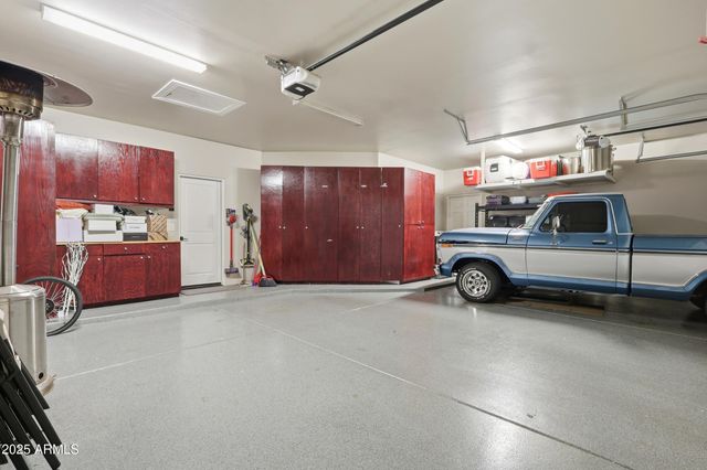 330 N CLOVERFIELD Circle, Litchfield Park, AZ 85340