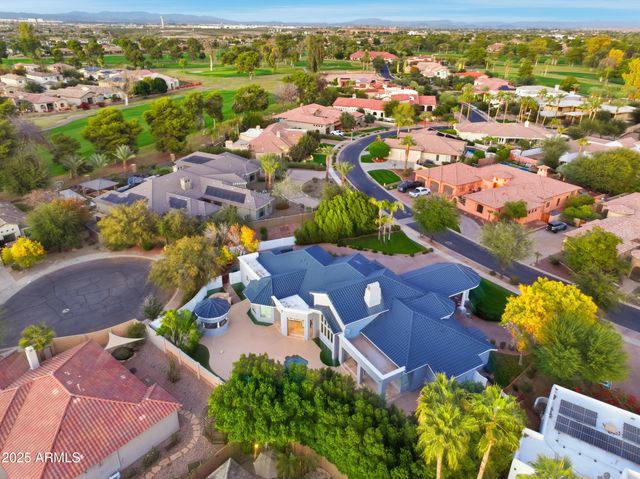 330 N CLOVERFIELD Circle, Litchfield Park, AZ 85340