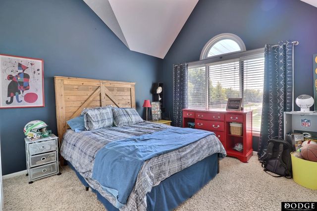 2534 Park Place Drive, Fremont, NE 68025