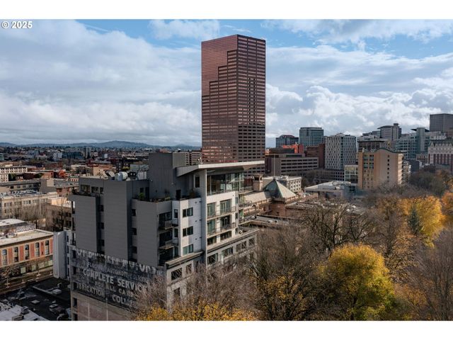 300 Nw 8TH Ave 902, Portland, OR 97209