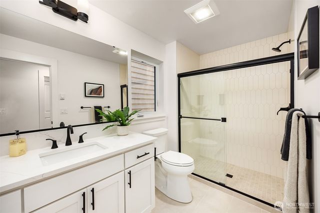 14870 Site 5 NE 2nd Court, Bellevue, WA 98007
