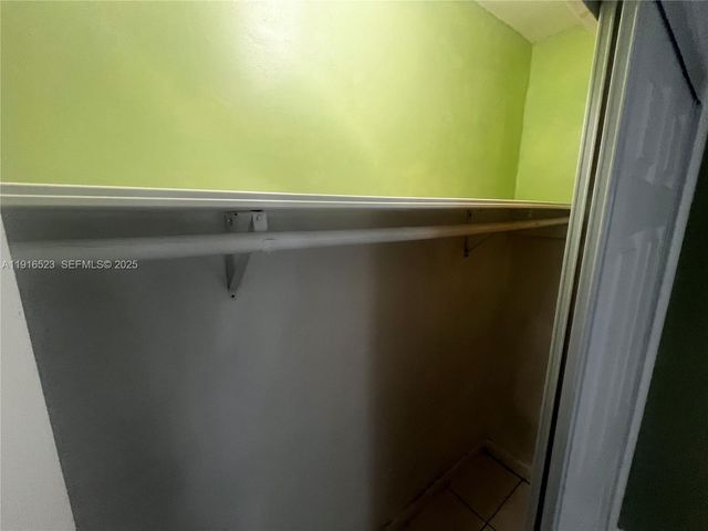 11108 Peachtree Dr 1, Miami, FL 33161