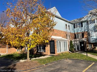 192 Pinewood Drive, Plymouth, MI 48170