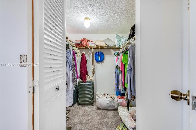 2840 Somerset Drive 207M, Lauderdale Lakes, FL 33311
