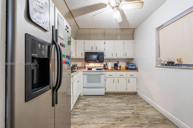 2840 Somerset Drive 207M, Lauderdale Lakes, FL 33311