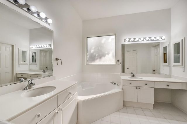 222 Glenridge Forest, Houston, TX 77094
