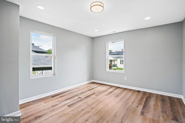 4203 SHELL ST, Capitol Heights, MD 20743