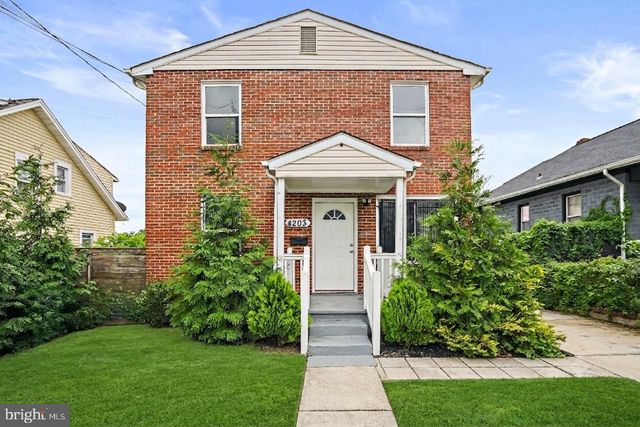 4203 SHELL ST, Capitol Heights, MD 20743