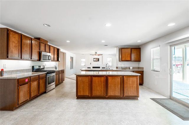 34212 Sundew Court, Lake Elsinore, CA 92532