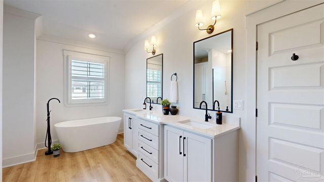 5601 Trout Ln, Perdido Key, FL 32507