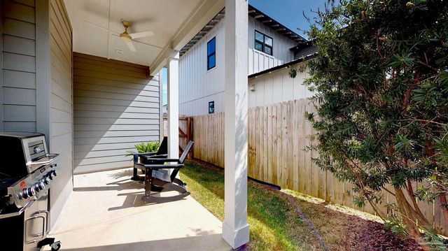 5601 Trout Ln, Perdido Key, FL 32507