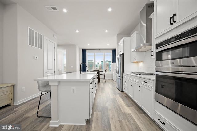 16216 BUSHWICK PL, Rockville, MD 20855