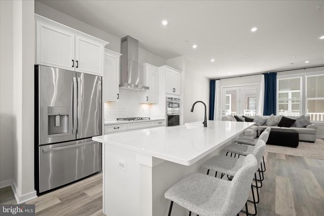 16216 BUSHWICK PL, Rockville, MD 20855