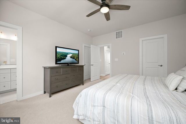 16216 BUSHWICK PL, Rockville, MD 20855