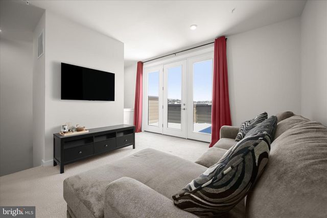 16216 BUSHWICK PL, Rockville, MD 20855