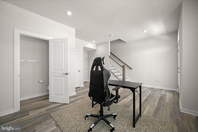 16216 BUSHWICK PL, Rockville, MD 20855