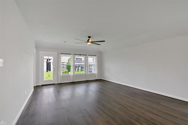 12307 Sabine Point Drive, Humble, TX 77346