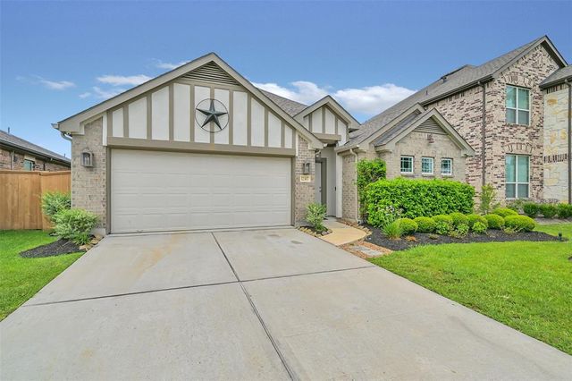12307 Sabine Point Drive, Humble, TX 77346