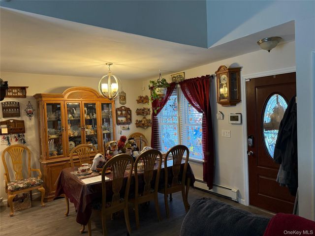 56 Glenmere Lane, Coram, NY 11727