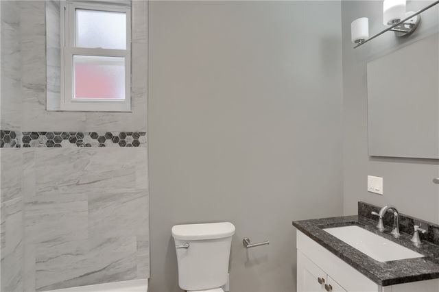 5619 Hays St, East Liberty, PA 15206