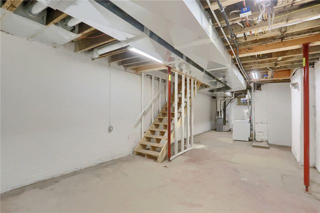 5619 Hays St, East Liberty, PA 15206