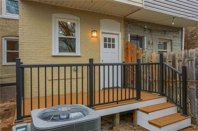 5619 Hays St, East Liberty, PA 15206