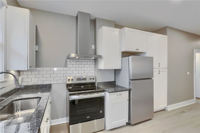 5619 Hays St, East Liberty, PA 15206