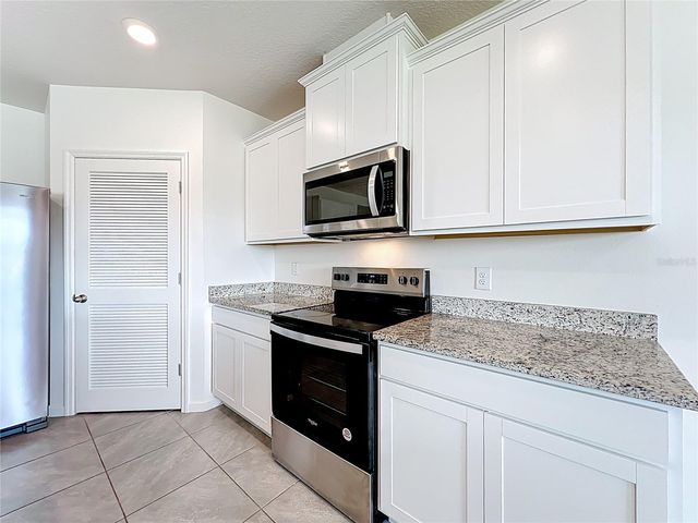 905 DUGAN CIRCLE SE, Palm Bay, FL 32909