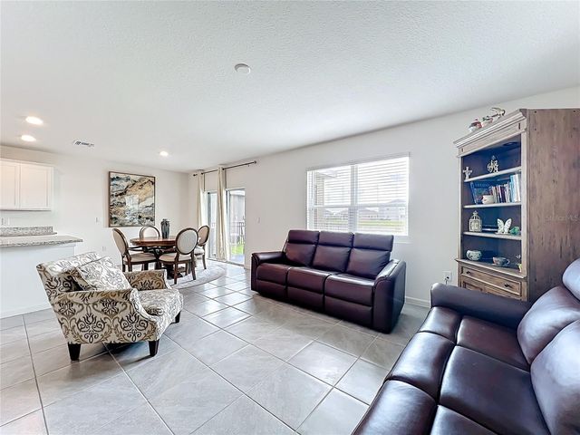 905 DUGAN CIRCLE SE, Palm Bay, FL 32909