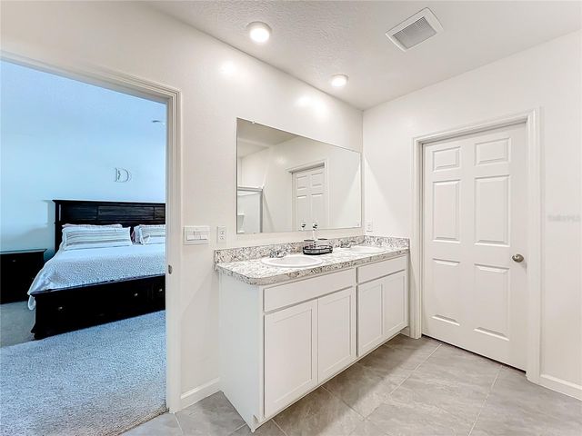 905 DUGAN CIRCLE SE, Palm Bay, FL 32909