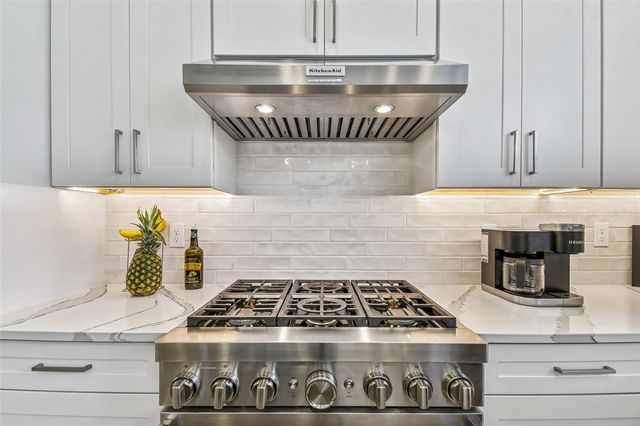 2332 BRIX STREETS, Orlando, FL 32804