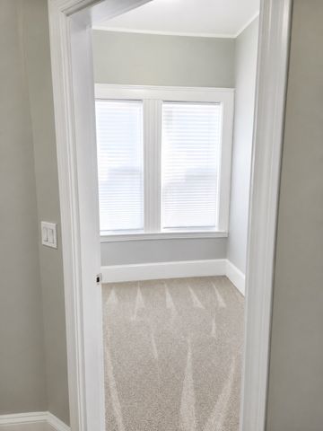 15 Ford St 1, Haverhill, MA 01832