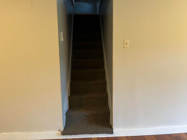 498 Clyde Street, Newport City, VT 05855