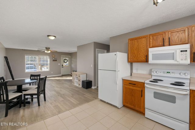 150 Red Bud Lane, Sevierville, TN 37876