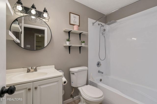 150 Red Bud Lane, Sevierville, TN 37876