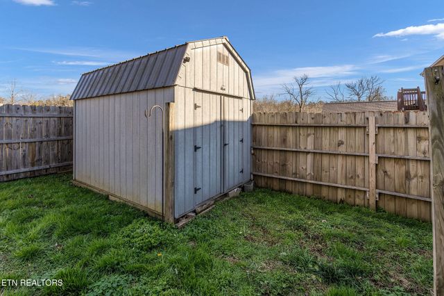 150 Red Bud Lane, Sevierville, TN 37876