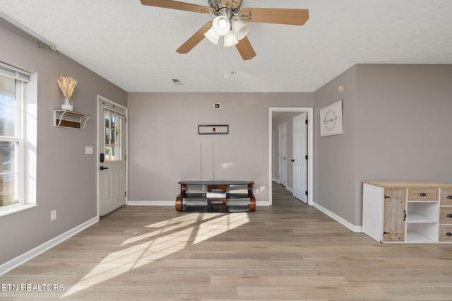 150 Red Bud Lane, Sevierville, TN 37876