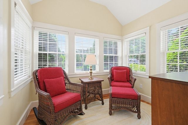 310 Sumner St, Stoughton, MA 02072