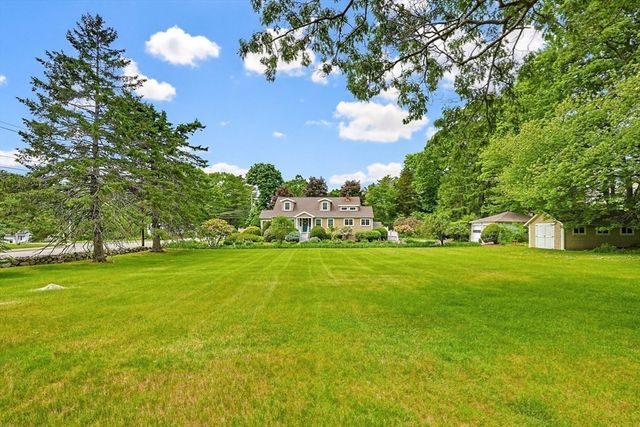310 Sumner St, Stoughton, MA 02072
