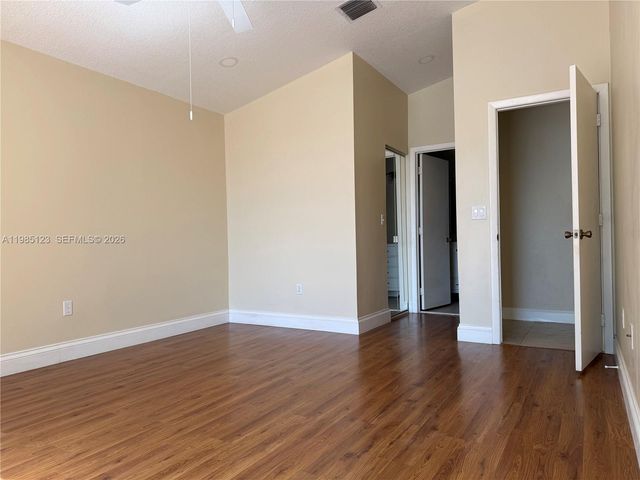 15686 NW 12th Mnr 15686, Pembroke Pines, FL 33028